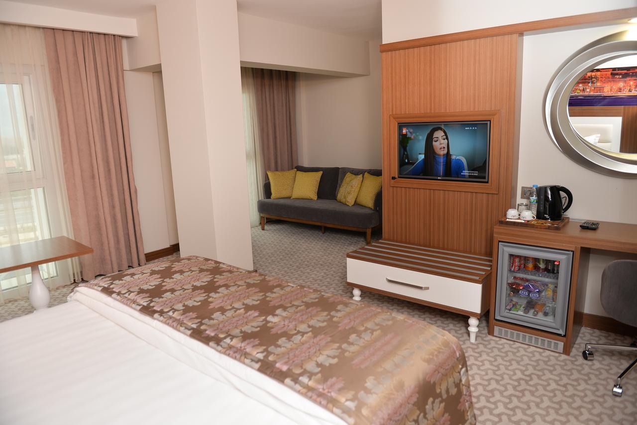 Tuna Otel Rezi̇Dans Gulagzi Luaran gambar