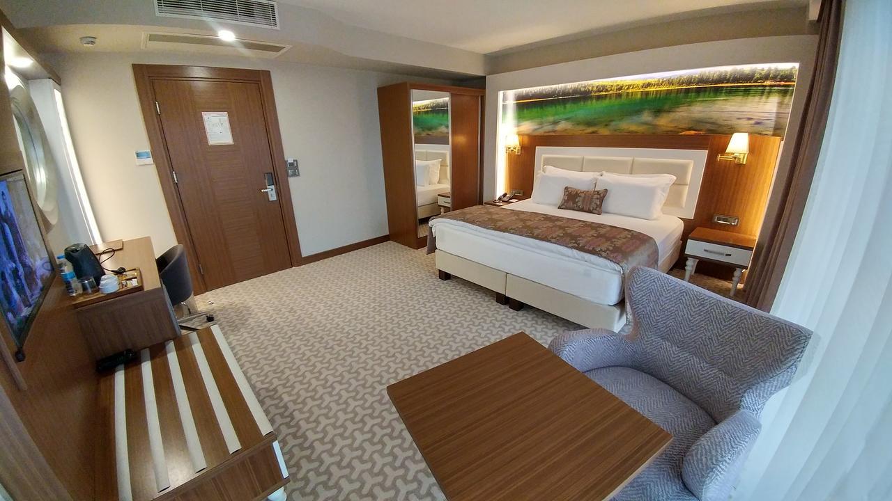 Tuna Otel Rezi̇Dans Gulagzi Luaran gambar