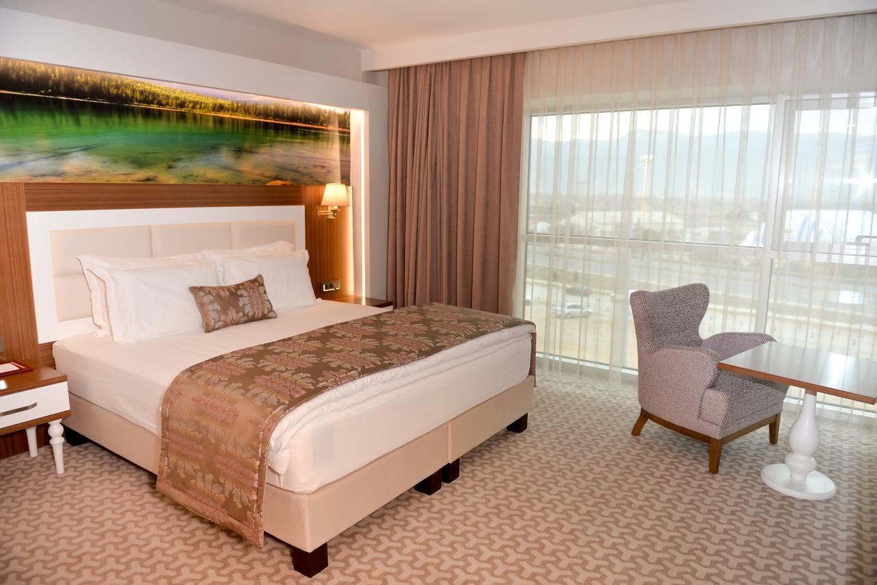 Tuna Otel Rezi̇Dans Gulagzi Luaran gambar