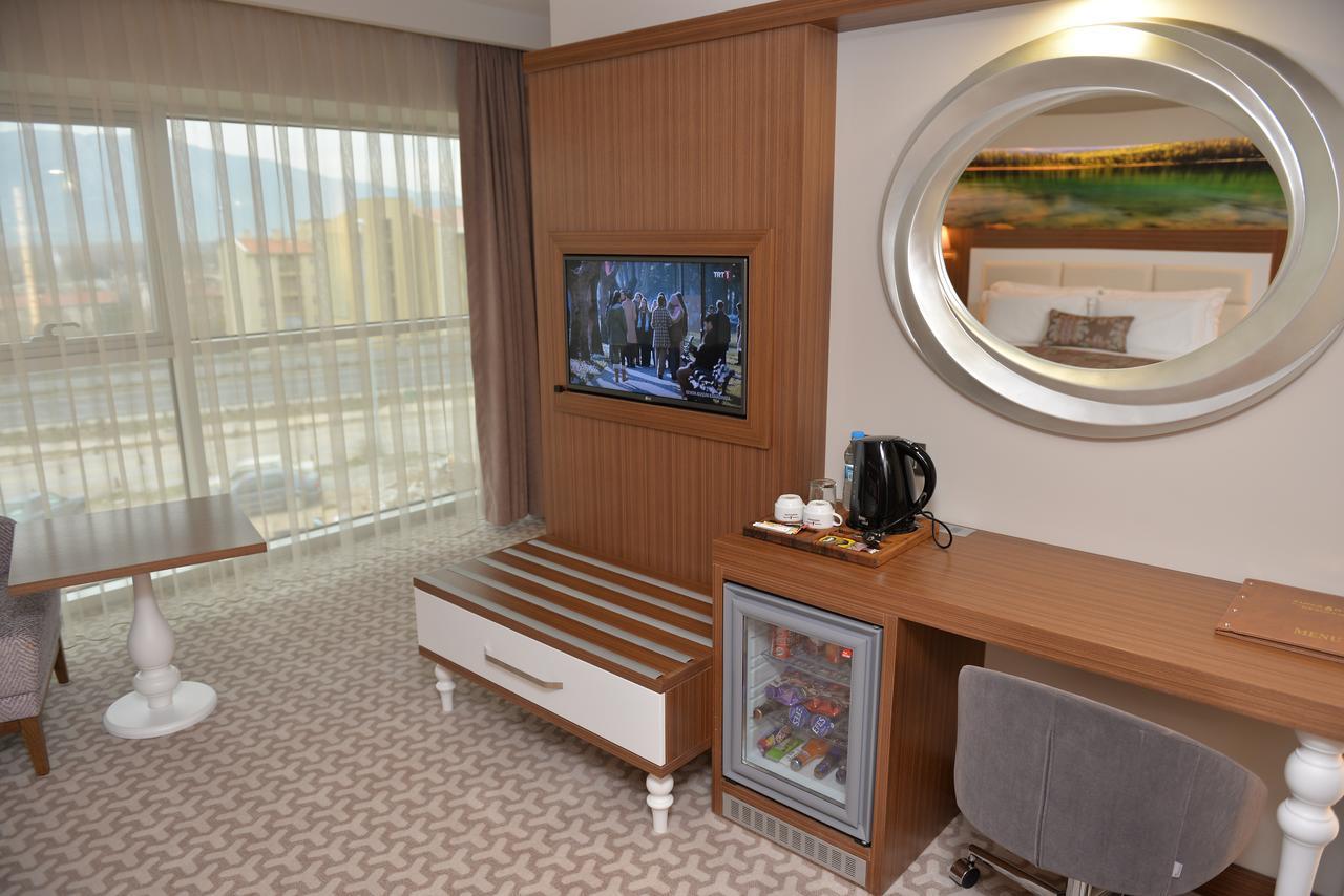 Tuna Otel Rezi̇Dans Gulagzi Luaran gambar
